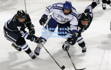 米兰伤情动态，菲尔克鲁格带伤入围科莫战名单，替补席待命引发战术猜想