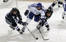 足球今日热点，勒茵德比火药味浓，荷甲劲旅对决激烈，欧冠马德里竞技蓄势待发
