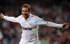 卡尔达拉回忆加盟尤文乌龙发布会，50名记者？原来都是来拍C罗的