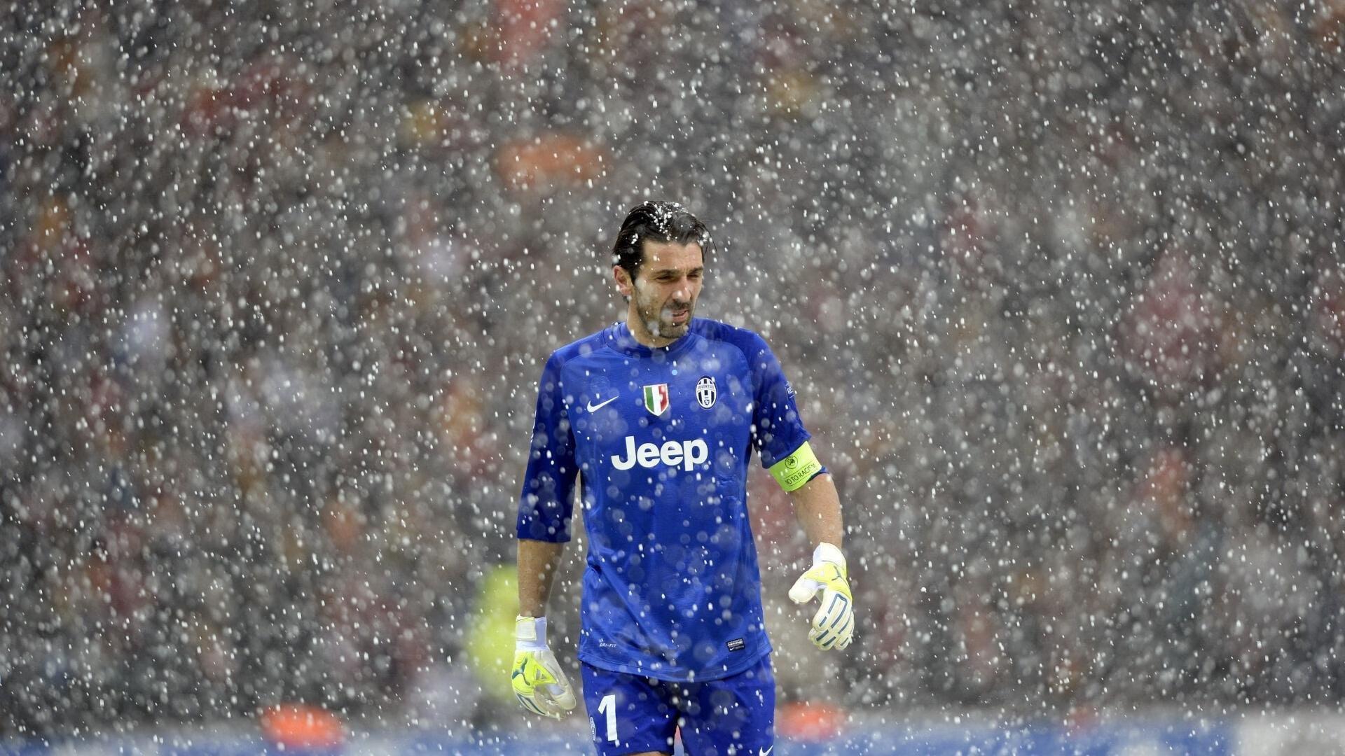 林加德闪耀全场！双响炮加精准助攻，率队击败海港终结亚冠球荒